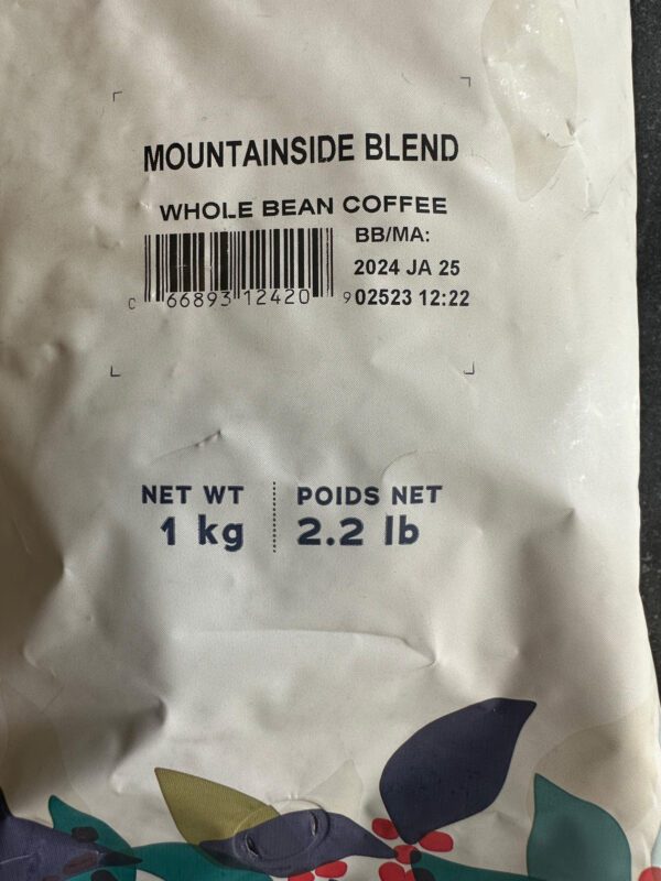 Mountainside Blend Whole Bean Coffee 01